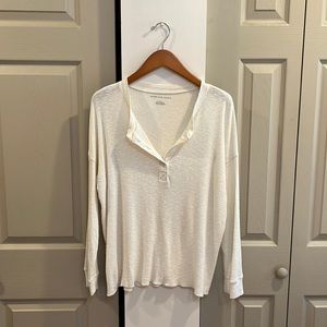 American Eagle Long Sleeve Henley